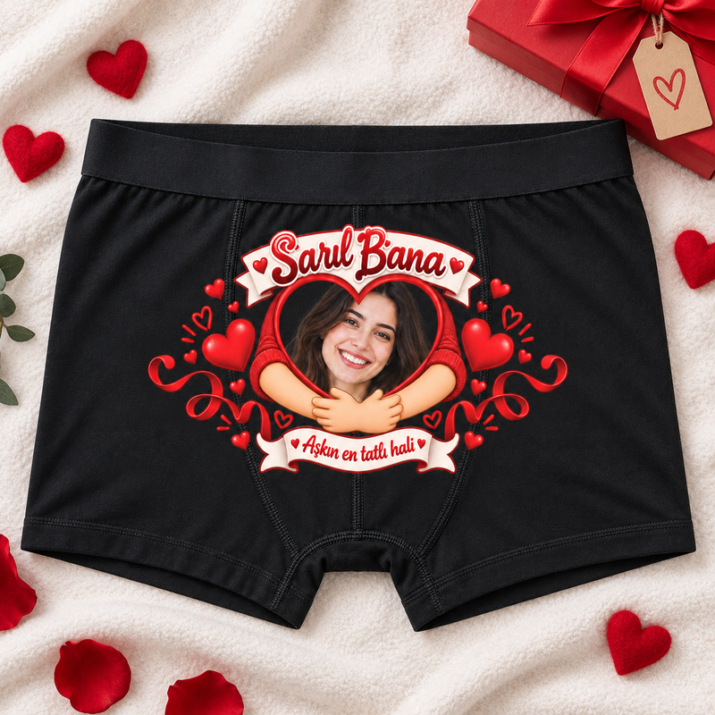 Kişiye Özel Sarıl Bana Fotoğraflı Sevgili Boxer